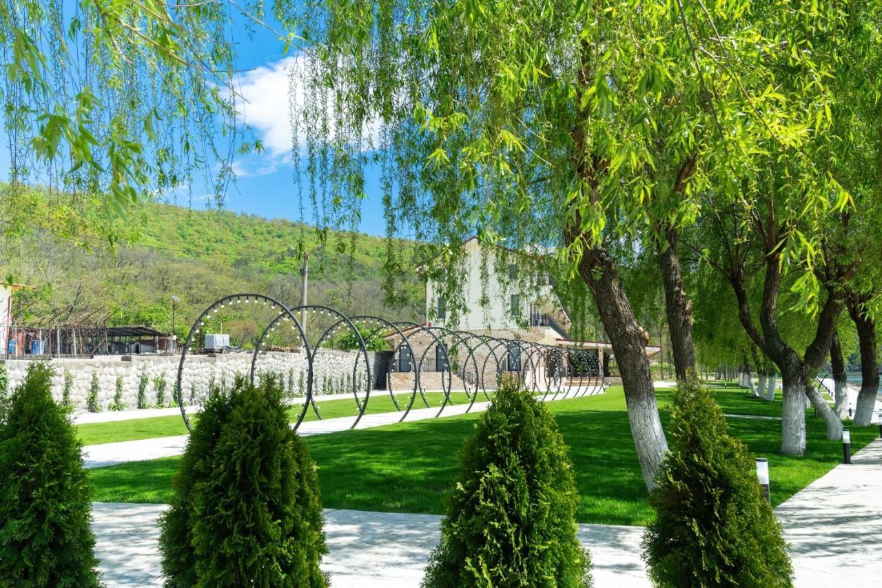 Vega Resort Restaurant & Lodge Orsova Exterior photo